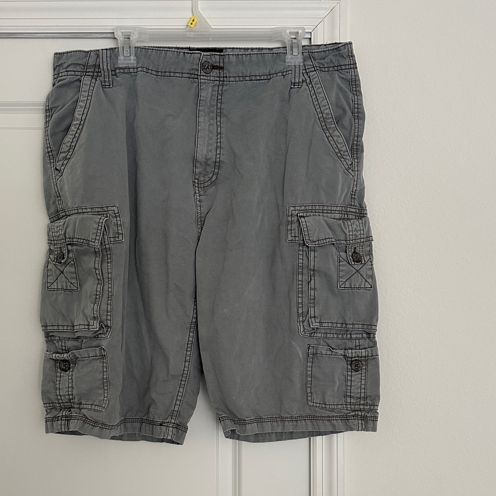Men's Charcoal Cargo Shorts